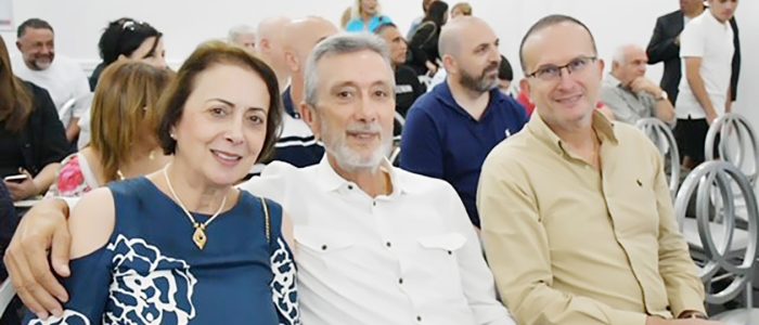 16 بدوي الحاج يطلق " أنا لَمْ أكنْ أنا " في سيدني