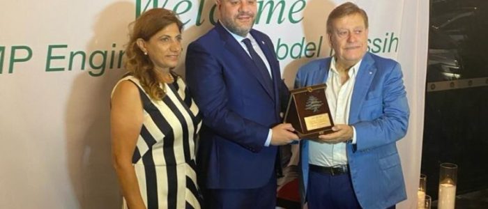 عشاء تكريمي